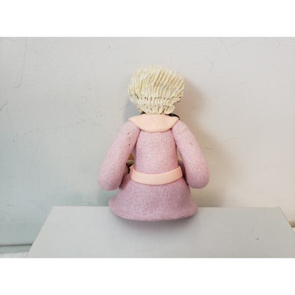 (JL) D. Manning Limited Edition #1 Grandma Resin Shelf Sitter Resin Figurine - Picture 3 of 5